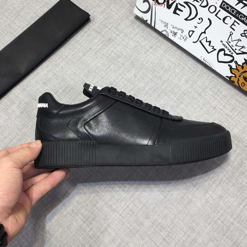 D*G sneaker